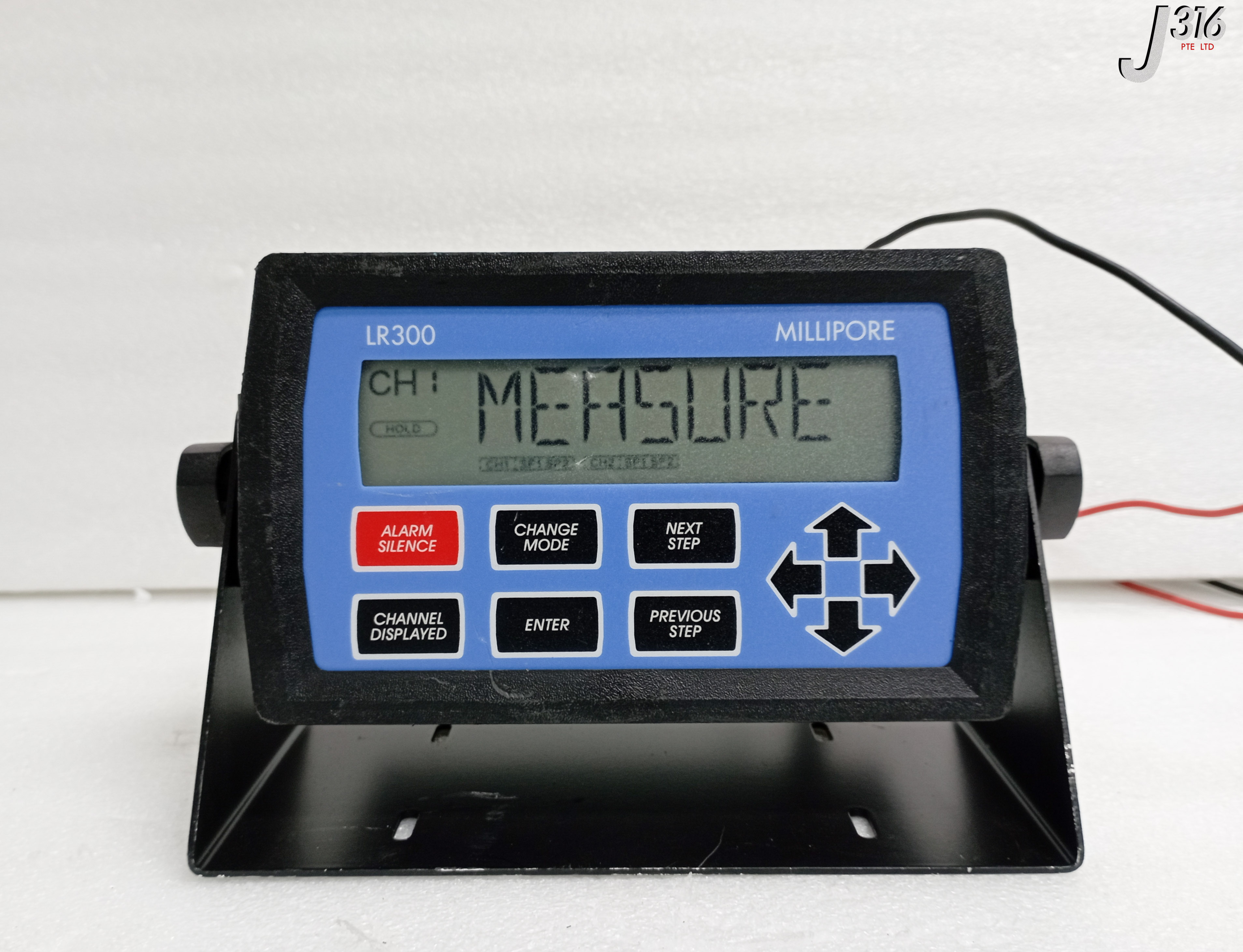 29796 MILLIPORE 2-CHANNEL CONTROLLER DISPLAY LR300 2100 | eBay